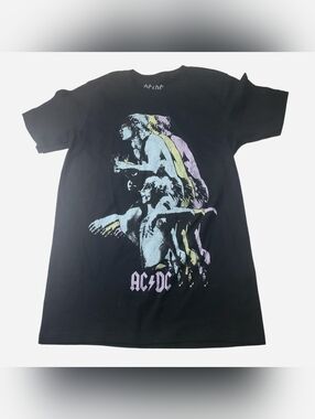 AC/DC Tshirt Womens Small Black Bandtee Graphic Print Rock Punk Goth 90s Music